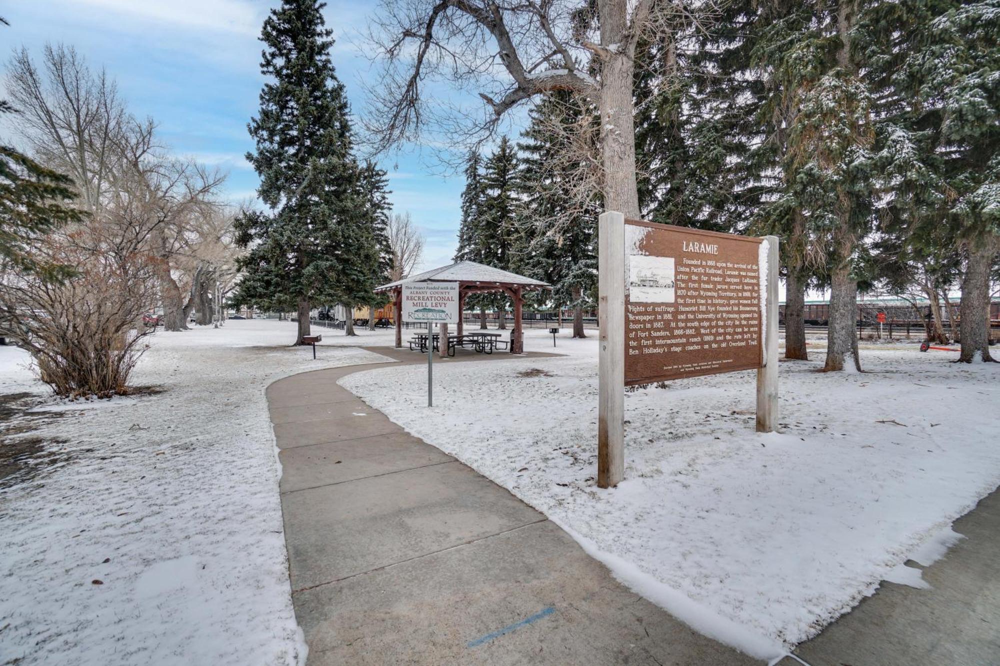 Vintage Downtown Laramie Apartment With Deck! Exterior foto